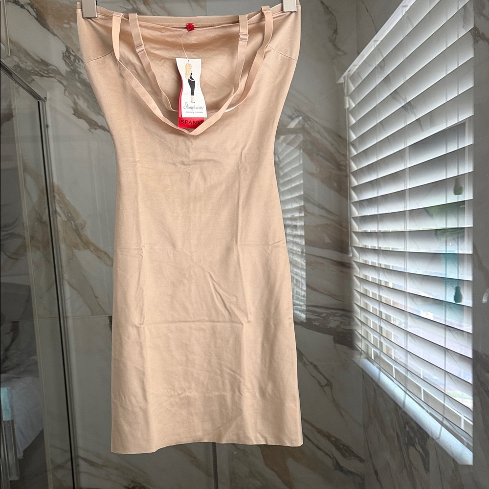 SPANX 💃🏻Nude Camisole Top
